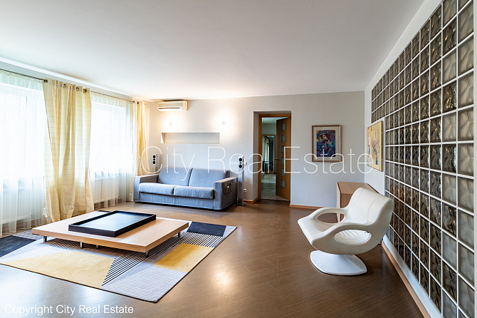 Реновированный дом, благоустроенная озеленённая территория, закрытая Юрмала - изображение 1