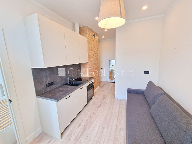 Projekts - Matīsa 38, fasādes māja, renovēta māja, labiekārtots apzaļumots pagalms, ieeja no Rīga - foto 2