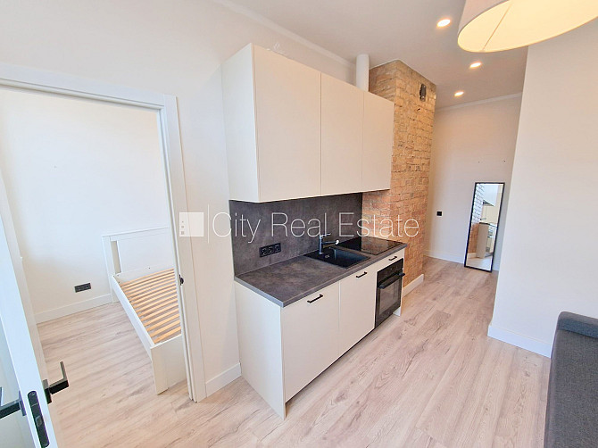 Projekts - Matīsa 38, fasādes māja, renovēta māja, labiekārtots apzaļumots pagalms, ieeja no Rīga - foto 1