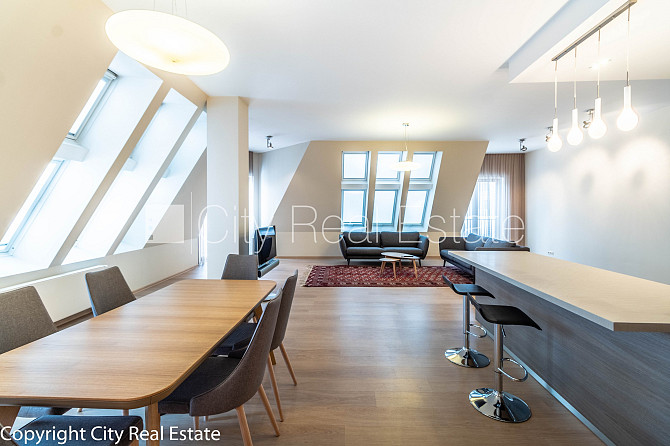 Проект - Rīdzenes Rezidence (Ридзенес Резиденце), фасадный дом, подъездная дорога покрыта Рига - изображение 2