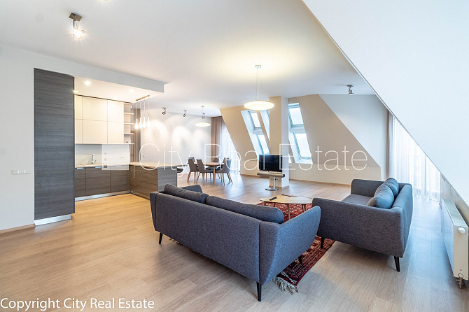 Проект - Rīdzenes Rezidence (Ридзенес Резиденце), фасадный дом, подъездная дорога покрыта Рига - изображение 3