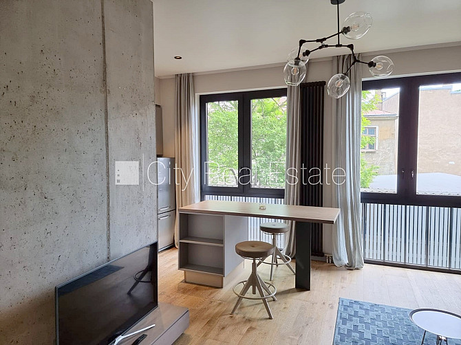 Jaunceltne, slēgts pagalms, apsargāts pagalms, objektu apsargā fiziskā apsardze, ieeja no Rīga - foto 6