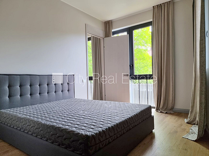 Jaunceltne, slēgts pagalms, apsargāts pagalms, objektu apsargā fiziskā apsardze, ieeja no Rīga - foto 10