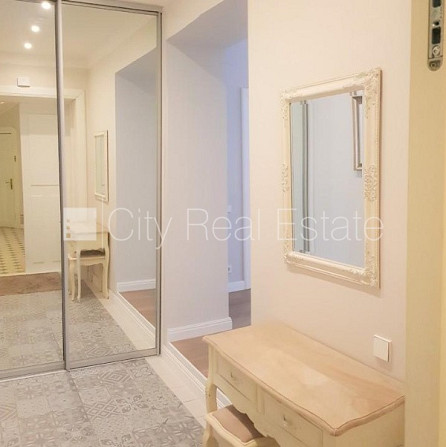 Projekts - Residence Lumiere, fasādes māja, renovēta māja, ieeja no ielas, luksuss apartamenti Rīga - foto 3