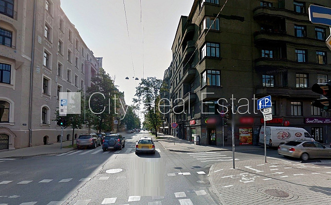 Zeme īpašumā, fasādes māja, ķieģeļu mūra sienas, slēgts pagalms, teritorijas iebrauktuves Rīga - foto 20