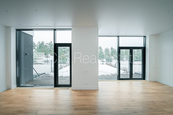 Рядный дом, новостройка, благоустроенная озеленённая территория, въездные Рига - изображение 2