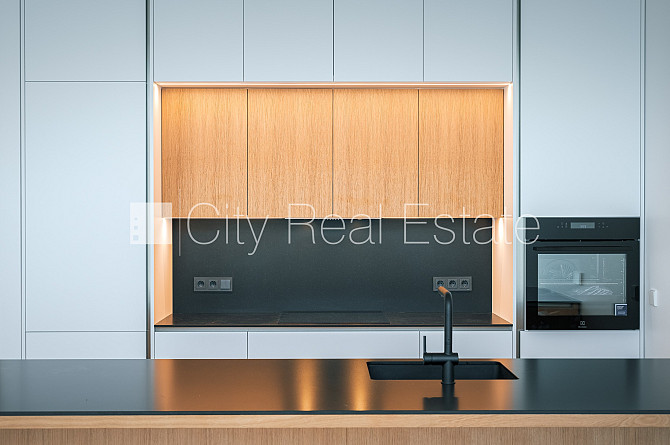 Рядный дом, новостройка, благоустроенная озеленённая территория, въездные Рига - изображение 14