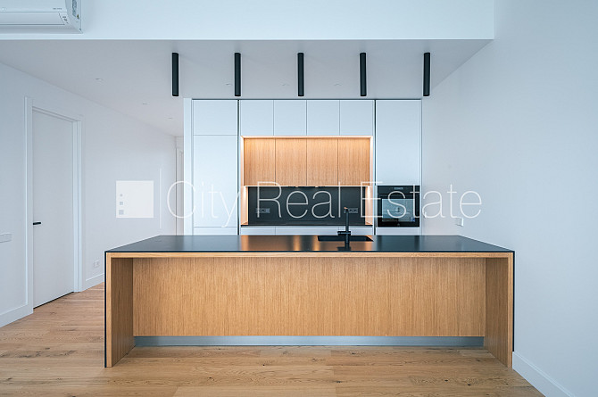 Рядный дом, новостройка, благоустроенная озеленённая территория, въездные Рига - изображение 13