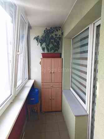 Реновированный дом, благоустроенный озеленённый двор, места для нескольких Рижский район