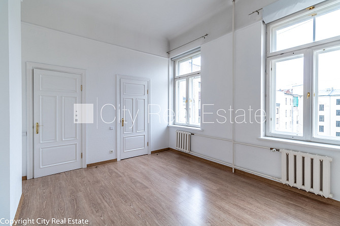 Fasādes māja, renovēta māja, ķieģeļu mūra sienas, fasāde ar dekoratīvo apmetumu, Rīga - foto 8