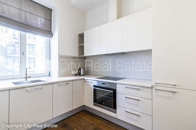 Projekts - J5, jaunceltne, labiekārtots apzaļumots pagalms, slēgts pagalms, iespēja nomāt Rīga - foto 10