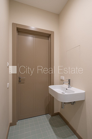 Projekts - Place 4, fasādes māja, renovēta māja, ir lifts, kāpņu telpa pēc kapitālā Rīga - foto 11