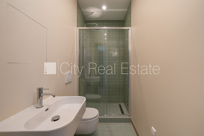 Projekts - Place 4, fasādes māja, renovēta māja, ir lifts, kāpņu telpa pēc kapitālā Rīga - foto 10