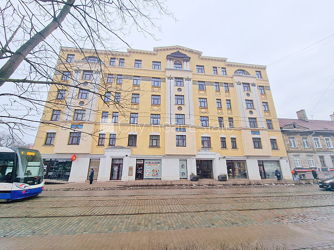 Здание во дворе, реновированный дом, благоустроенный озеленённый двор, вход с Рига - изображение 18