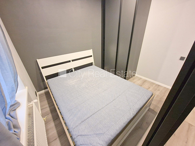 Здание во дворе, реновированный дом, благоустроенный озеленённый двор, вход с Рига - изображение 8