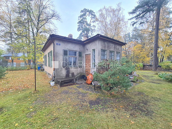 Земля в собственности, частный дом, металическое покрытие крыши, благоустроенная Юрмала - изображение 1