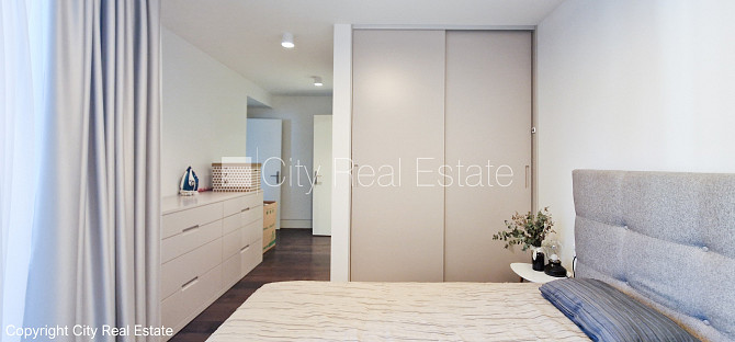 Jaunceltne, slēgts pagalms, iespēja nomāt autostāvvietu, apzaļumota teritorija ar jaunu Rīga - foto 9