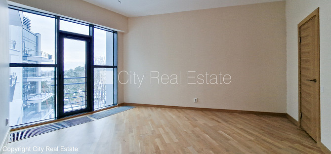 Земля в собственности, новостройка, монолитные бетонные стены, зеленая Юрмала - изображение 7