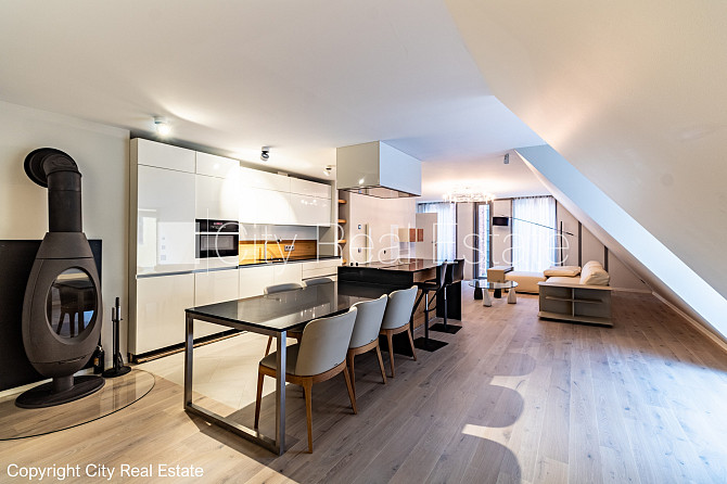 Fasādes māja, restaurēta māja, nomainītas inženierkomunikācijas, mainīts Jumta segums, Rīga - foto 1