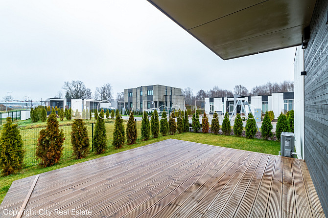 Rindu māja, energo efektīva māja, labiekārtota apzaļumota teritorija, bruģēts piebraucamais Rīga - foto 16