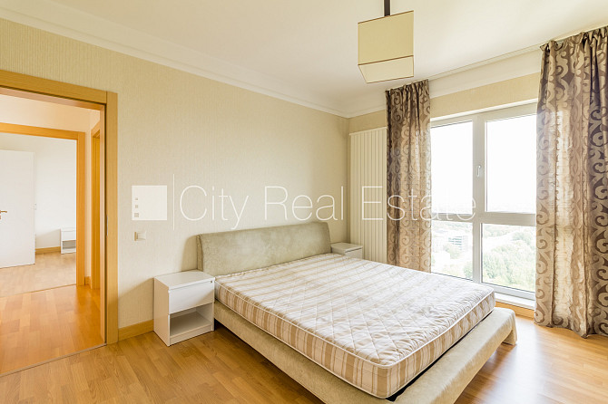 Projekts - Panorama Plaza, jaunceltne, pagrabstāvā pieejama noliktava, labiekārtota apzaļumota Rīga - foto 4