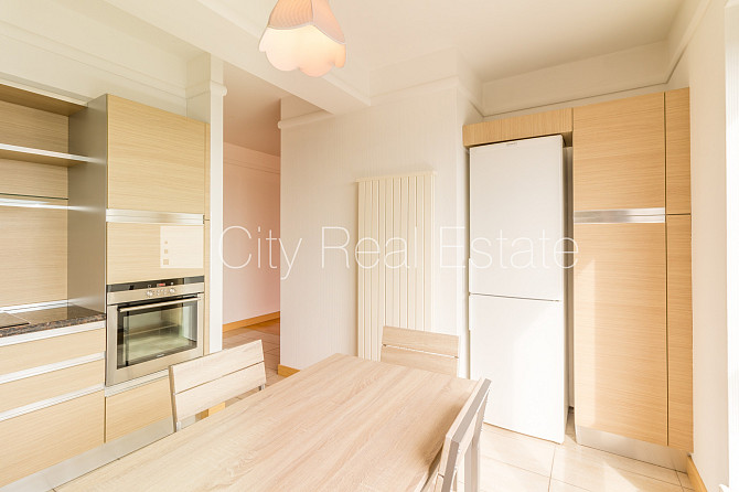 Projekts - Panorama Plaza, jaunceltne, pagrabstāvā pieejama noliktava, labiekārtota apzaļumota Rīga - foto 7