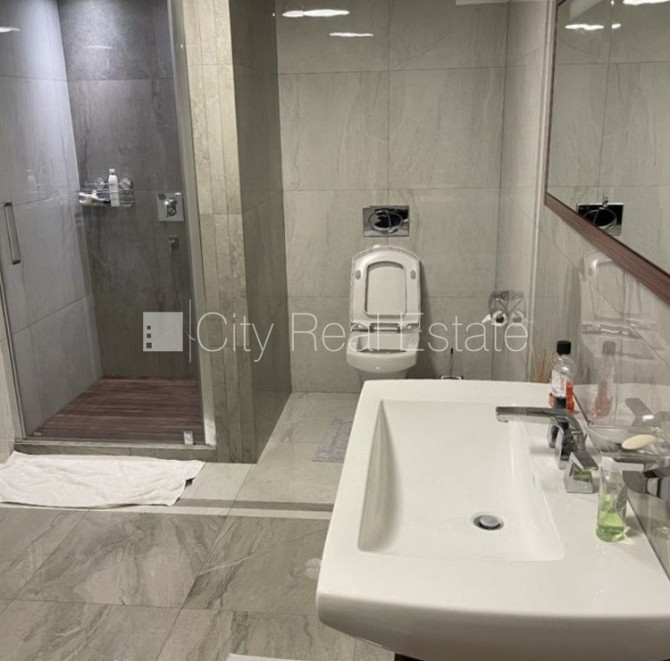 Новостройка, благоустроенная озеленённая территория, места для нескольких Рига - изображение 19