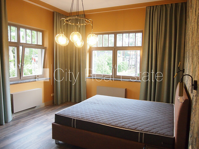 Частный дом, благоустроенный озеленённый двор, гараж на одну машину, терасса, Юрмала - изображение 7