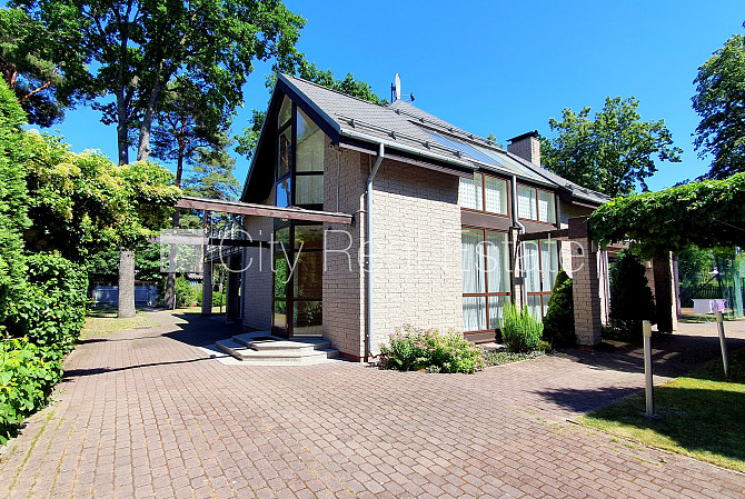 Земля в собственности, частный дом, благоустроенная озеленённая территория 1910 м2, Рига - изображение 2