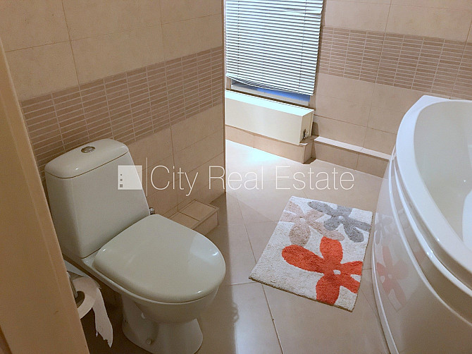 Projekts - Centra Nams, jaunceltne, labiekārtota apzaļumota teritorija, slēgts pagalms, iespēja Rīga - foto 8