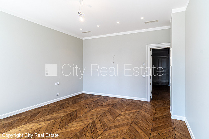 Renovēta māja, slēgts pagalms, iespēja nomāt autostāvvietu, apsargāta autostāvvieta, Rīga - foto 5