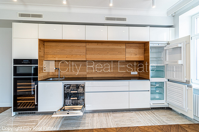 Renovēta māja, slēgts pagalms, iespēja nomāt autostāvvietu, apsargāta autostāvvieta, Rīga - foto 3