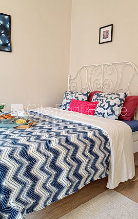 Здание во дворе, реновированный дом, благоустроенный озеленённый двор, закрытый Рига - изображение 3