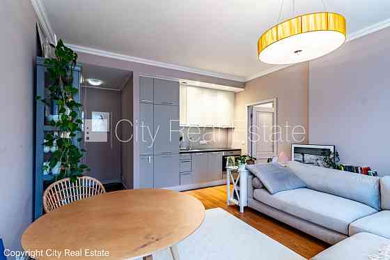 Проект - Albatros Residence (Албатрос Ресиденце), новостройка, здание во дворе, въездные Рига