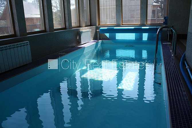 Privātmāja, labiekārtota apzaļumota teritorija, iežogota teritorija, teritorijas iebrauktuves Jūrmala - foto 9