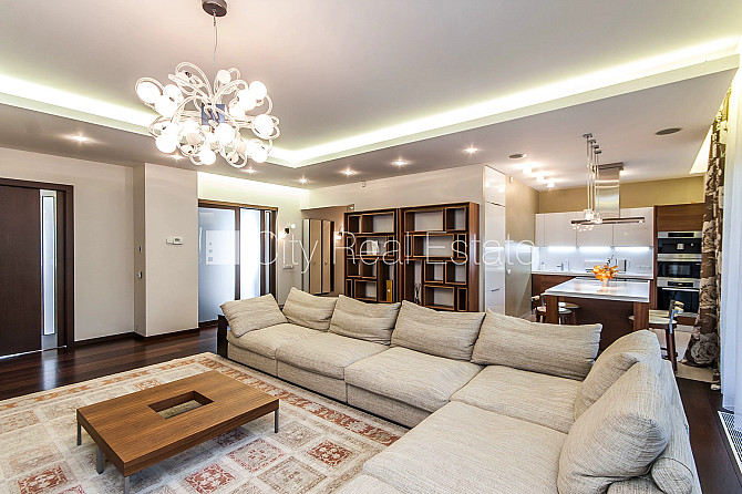 Земля в собственности, новостройка, благоустроенный озеленённый двор, закрытый Юрмала - изображение 5