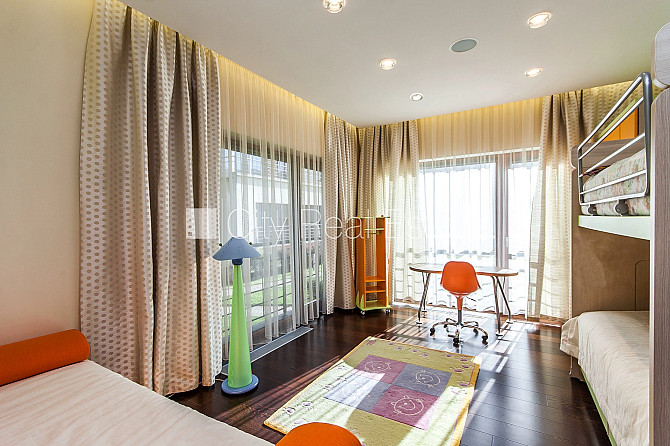 Земля в собственности, новостройка, благоустроенный озеленённый двор, закрытый Юрмала - изображение 19