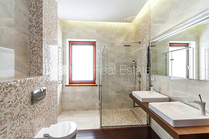 Земля в собственности, новостройка, благоустроенный озеленённый двор, закрытый Юрмала - изображение 15