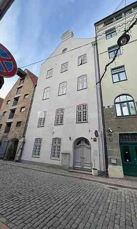 Фасадный дом, реновированный дом, плата за обслуживание одного квадратного метра Rīga