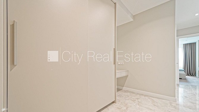 Новостройка, благоустроенный озеленённый двор, закрытый двор, территория Юрмала - изображение 4