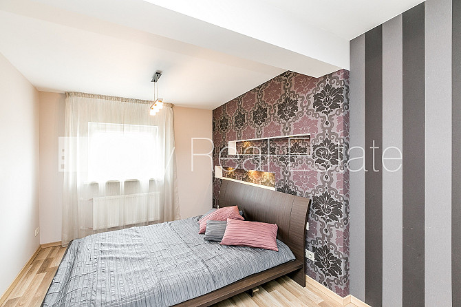 Pagalma māja, mansards, logi vērsti uz pagalma pusi, guļamistabu skaits 2 gab., divstāvīgs, Rīga - foto 9