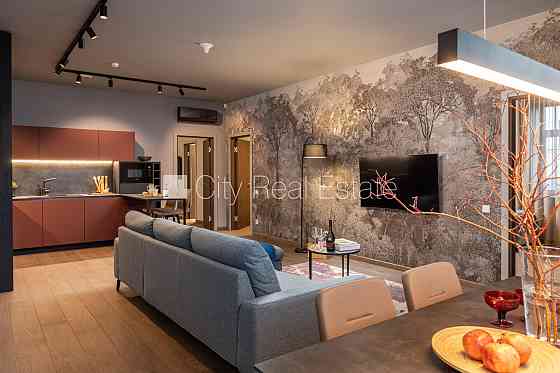 Новостройка, фасадный дом, благоустроенный озеленённый двор, подземная стоянка, Юрмала