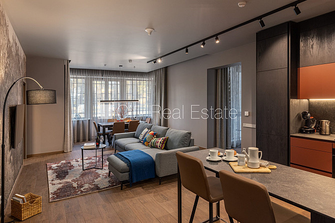 Новостройка, фасадный дом, благоустроенный озеленённый двор, подземная стоянка, Юрмала - изображение 2