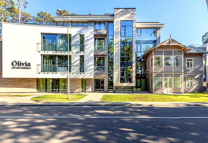 Новостройка, фасадный дом, благоустроенный озеленённый двор, подземная стоянка, Юрмала - изображение 14