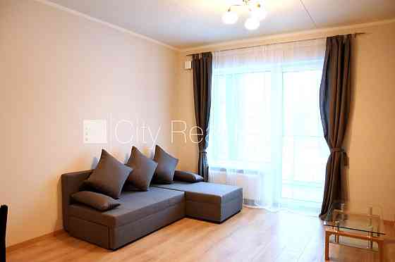 Новостройка, благоустроенная озеленённая территория, закрытая территория, место Rīga