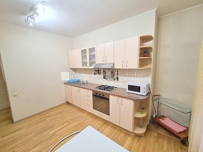 Фасадный дом, реновированный дом, благоустроенная озеленённая территория, Рига - изображение 20