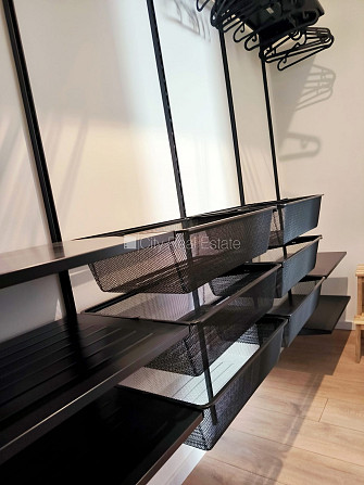 Здание во дворе, закрытый двор, возможность аренды парковки, вход со двора, во Рига - изображение 9