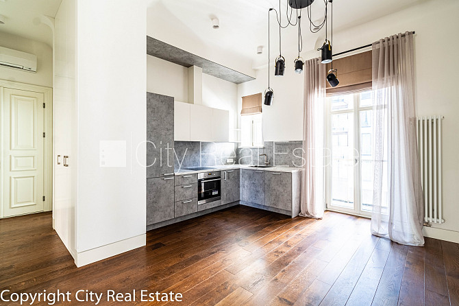 Projekts - J5, fasādes māja, renovēta māja, labiekārtots apzaļumots pagalms, bruģēts Rīga - foto 4