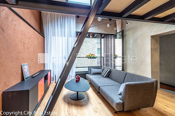 Дом во дворе, закрытый двор, место для машины, апартаменты люкс, количество спален Рига - изображение 9