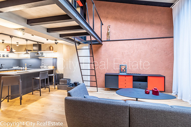 Дом во дворе, закрытый двор, место для машины, апартаменты люкс, количество спален Рига - изображение 18